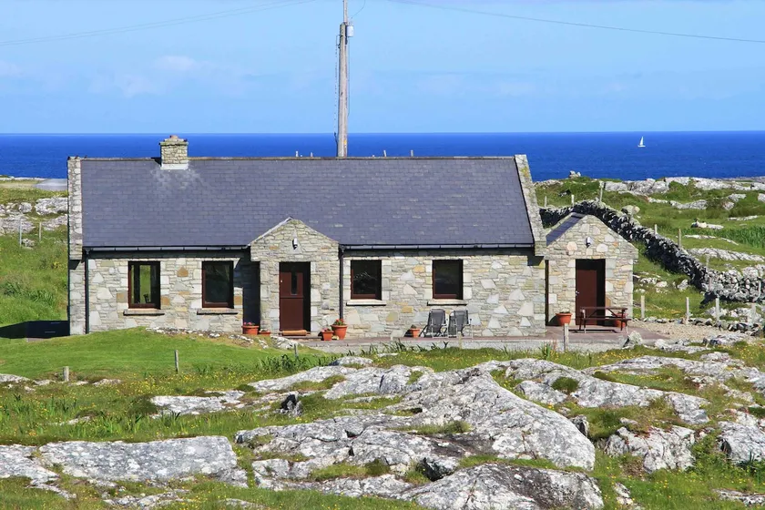 Luxury Sea View Cottage Ballyconneely Winter Specials - Image 1