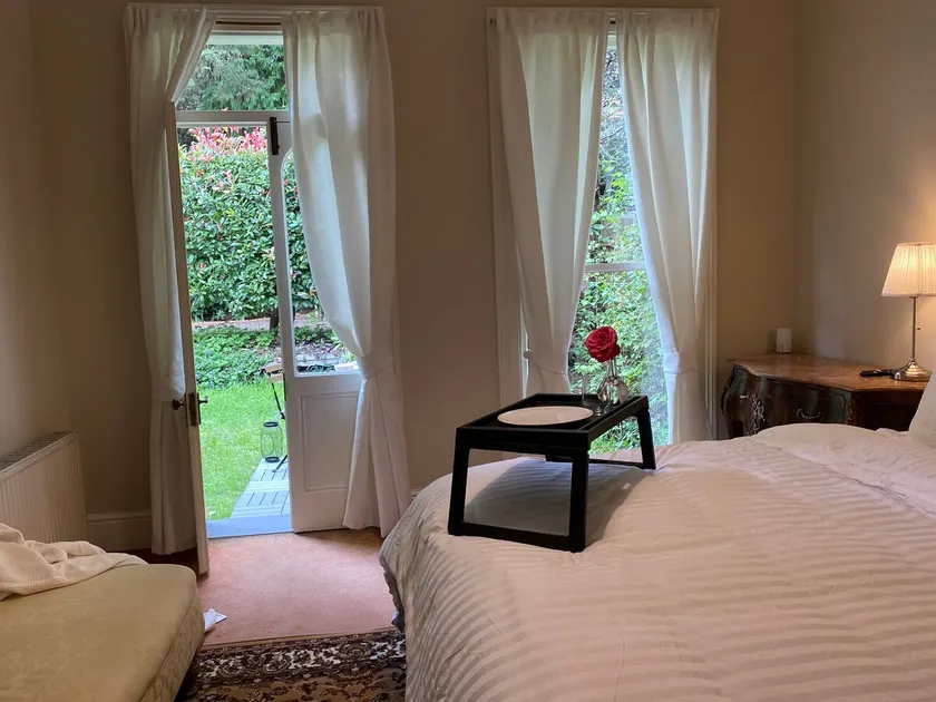 Federation King Suite with Bath - Image 1