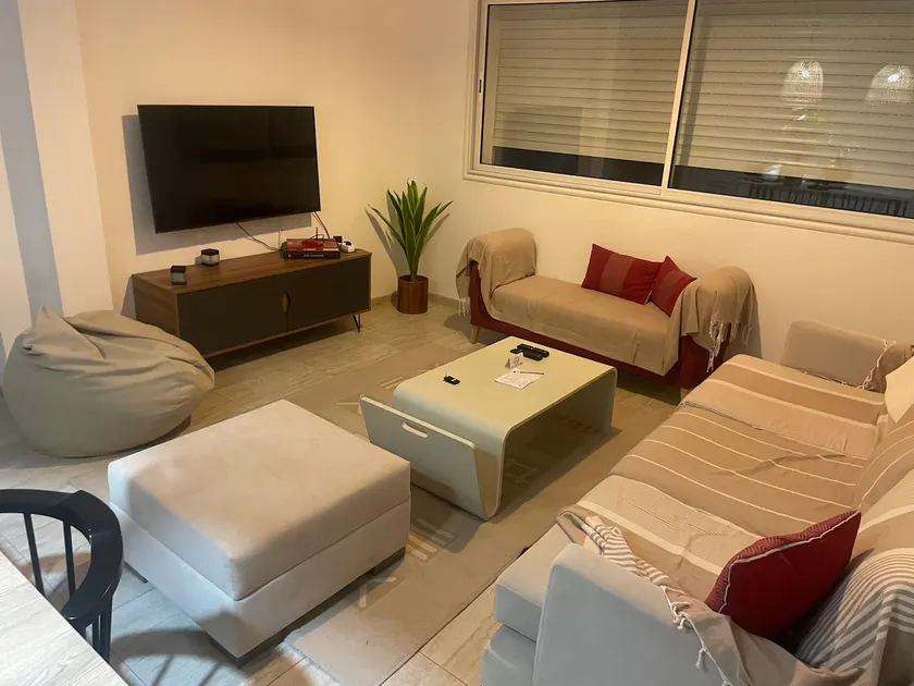 Superb brand-new apartment with pool view - Image 1