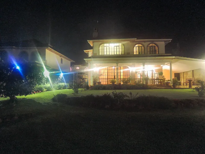 Ridgeway's ART-Villa ”Puzir'ka” - 3 bedrooms - Image 1
