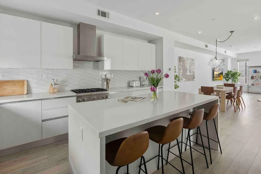 Stunning 3BR 3.5BA Gem | Rooftop | Prime West LA - Image 1