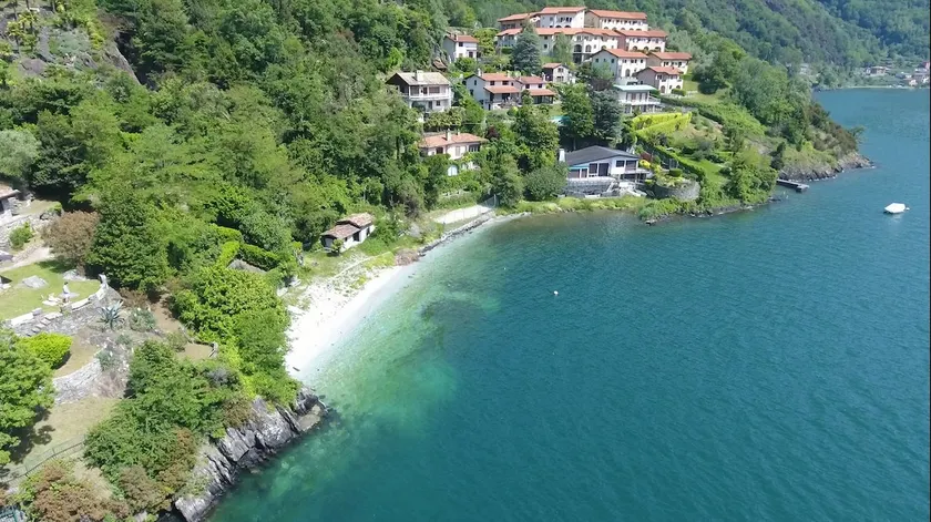 Cottage with garden and beach on Lake Como! - Image 1