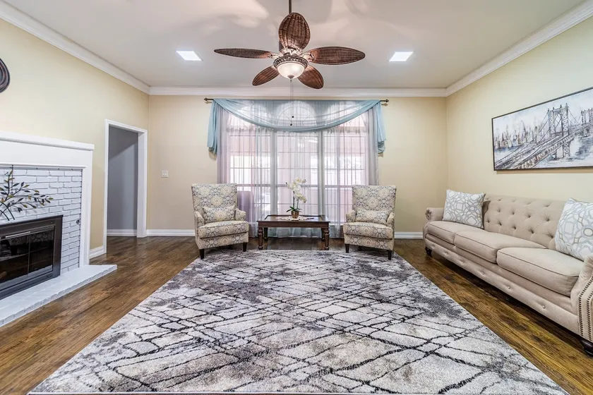 West Plano 4BR • Sleeps 10 • Legacy West •King Bed - Image 1