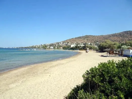 Apartment 50 meters from Marathon beach - Image 1