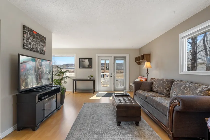 Hoodoo Hideout | Family Retreat | King Suite - Image 1