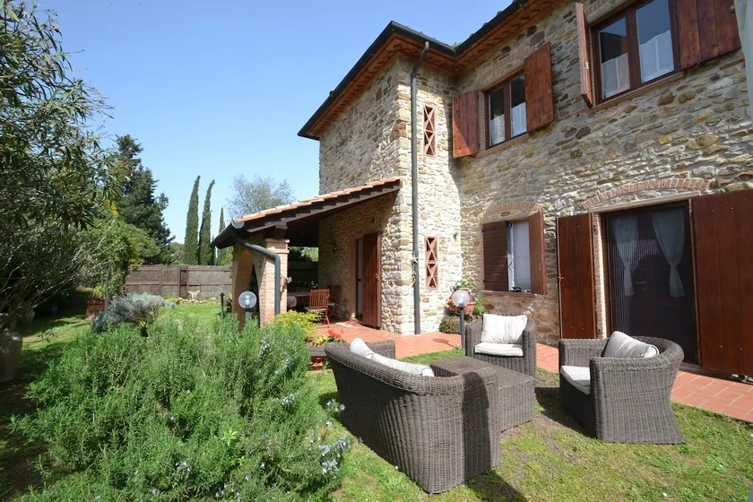 Villa in Suvereto with Pool and Scenic Views - Image 1