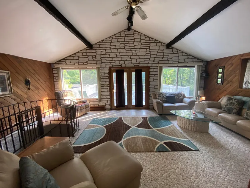 Secluded and Private, Immersed in Nature - Image 1