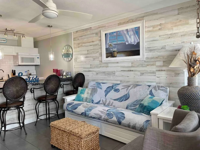 Harbor House Condo at The Beach 1B/1B (Gulf Blvd) - Image 1