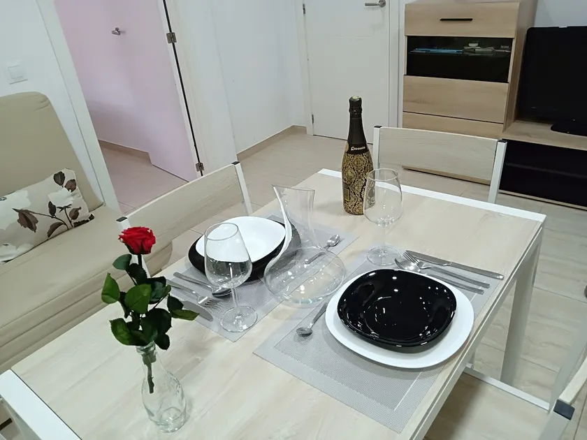Sweet apartment Valencia - 2 people - minimum 11 days - Image 1