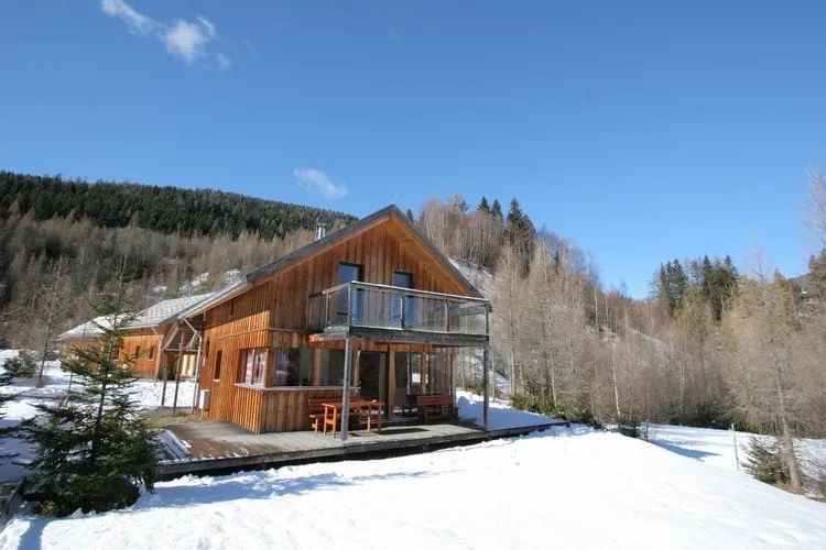 Alpine Chalet with Hot Tub, Sauna & Views - Image 1
