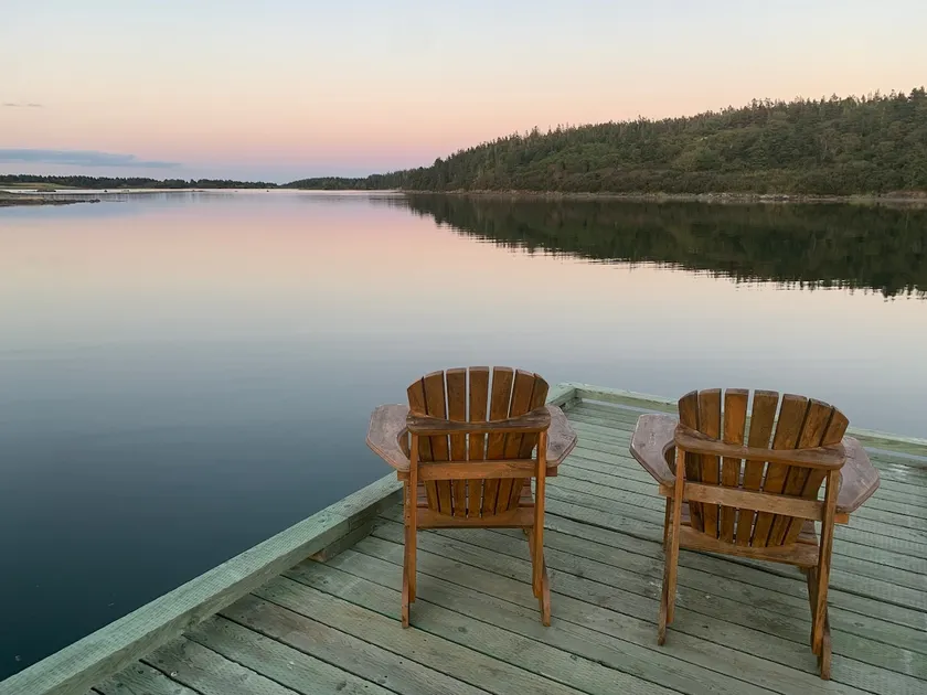 Ocean Front Cottage w/hot tub/kayaks/fishing - Image 1