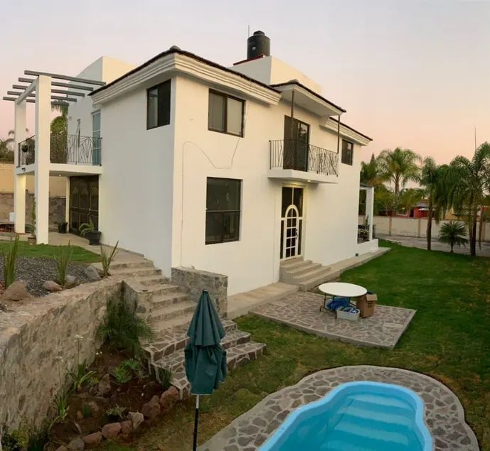 Country house with pool in Balcones de la Calera - Image 1