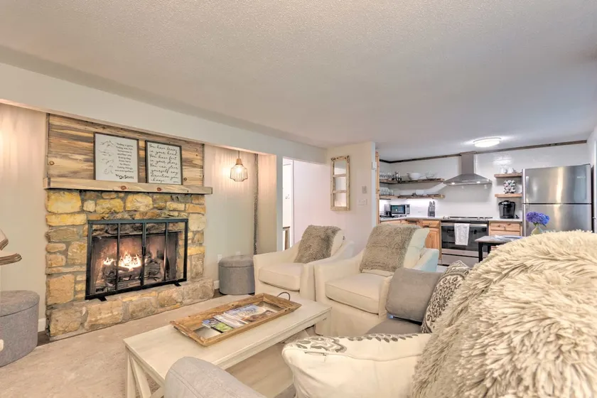 SWEET LIFE at Sugar: water view & walkable! - Image 1