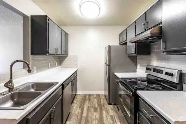 Best Value Condo in Downtown Norfolk - Image 1