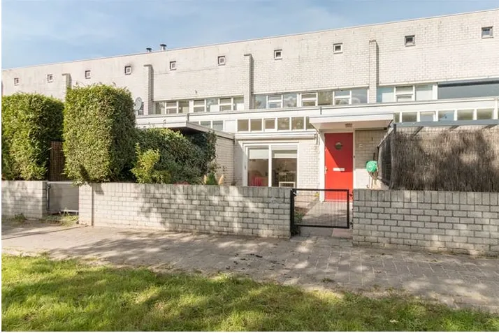 Lovely house near train to Amsterdam and Schiphol - Image 1