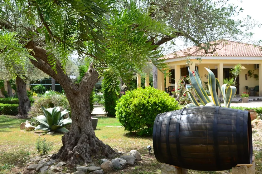 Exlusive Pool Villa - Cascina Relais - Image 1