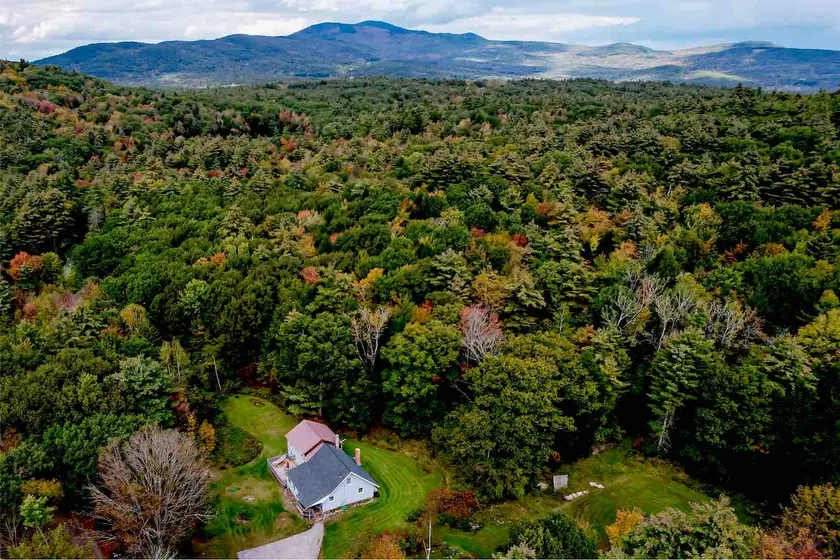 The Hilltop Haven - Image 1