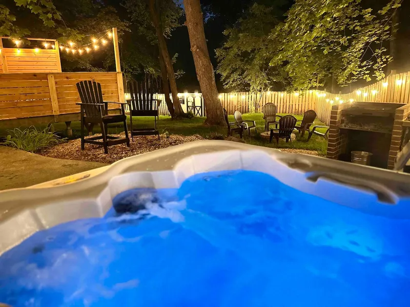 Hot Tub*Hiking*FirePit*Camp Cresco - Image 1