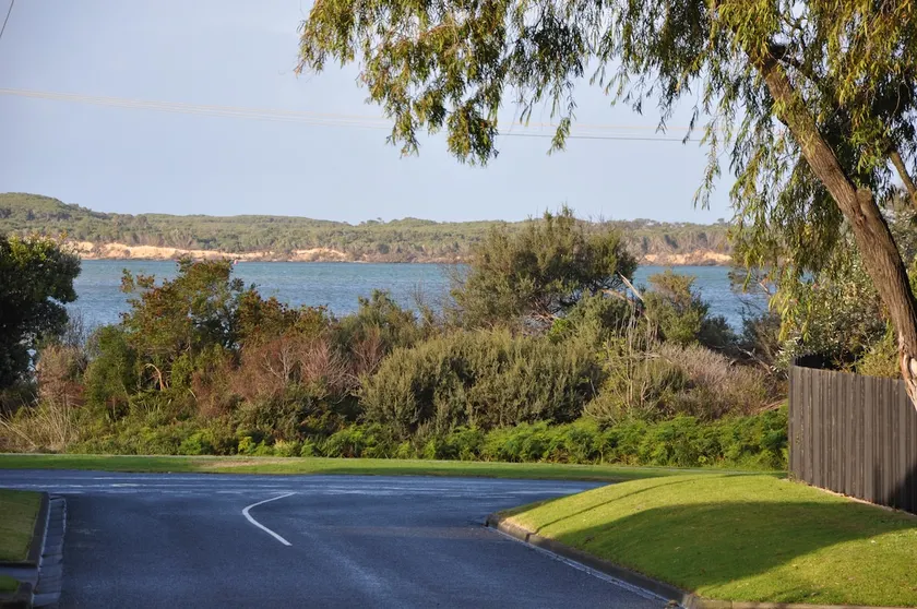 Location Perfect! Pet/Mobility Friendly Fast Wifi - Image 1