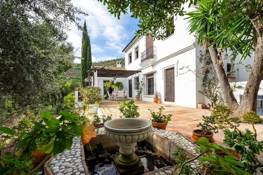 Casa Daimalos & pool - Image 1