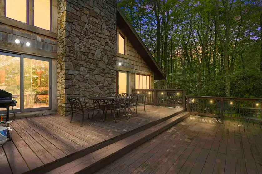 Pet Friendly*Fenced Yard*Hot Tub*Sept Open!* - Image 1