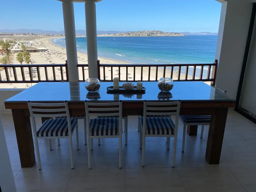 Remodeled 3 bedroom apartment, 1st line. - Image 1