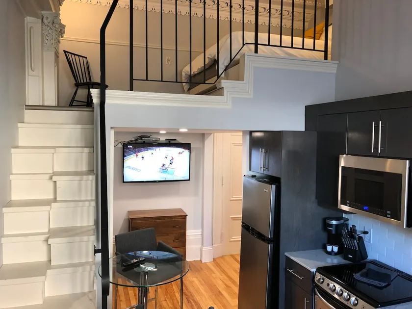 Micro Loft (202) in Heritage building - Image 1