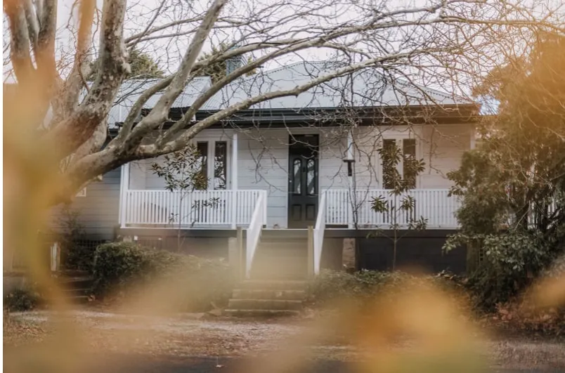 The Old Dairy: Rustic Mountain Cottage, Katoomba - Image 1