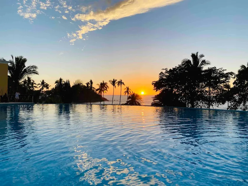 Entire villa San Pancho beach Starlink 8 PX WiFi - Image 1