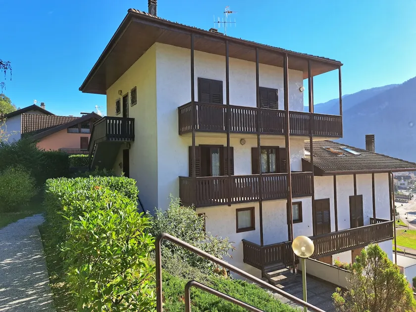 Casa bianca - Image 1