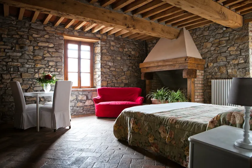 House with pool in the hills of Parma - Image 1
