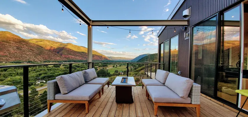 Skyhouse Red Ridge Retreat: Amazing Views + HotTub - Image 1