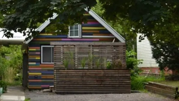 The Coach House - Summer Sandbanks Pass Included - Image 1