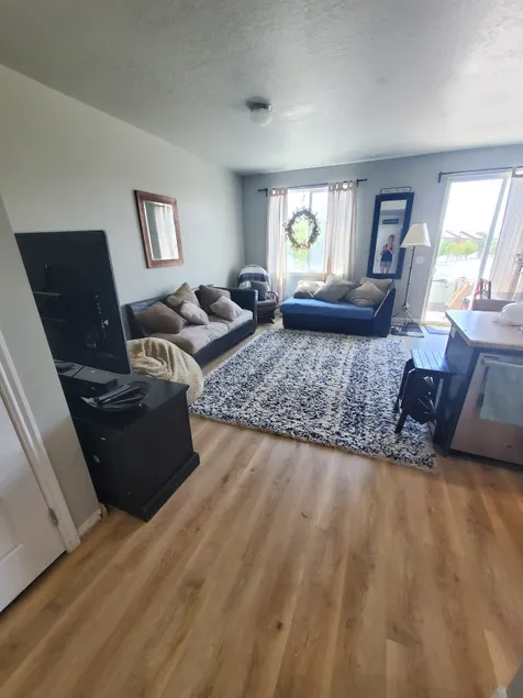 Prairie home - Image 1