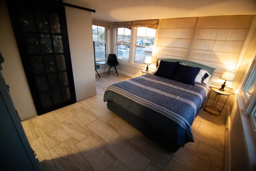 Montana Bungalow 2 - Image 1