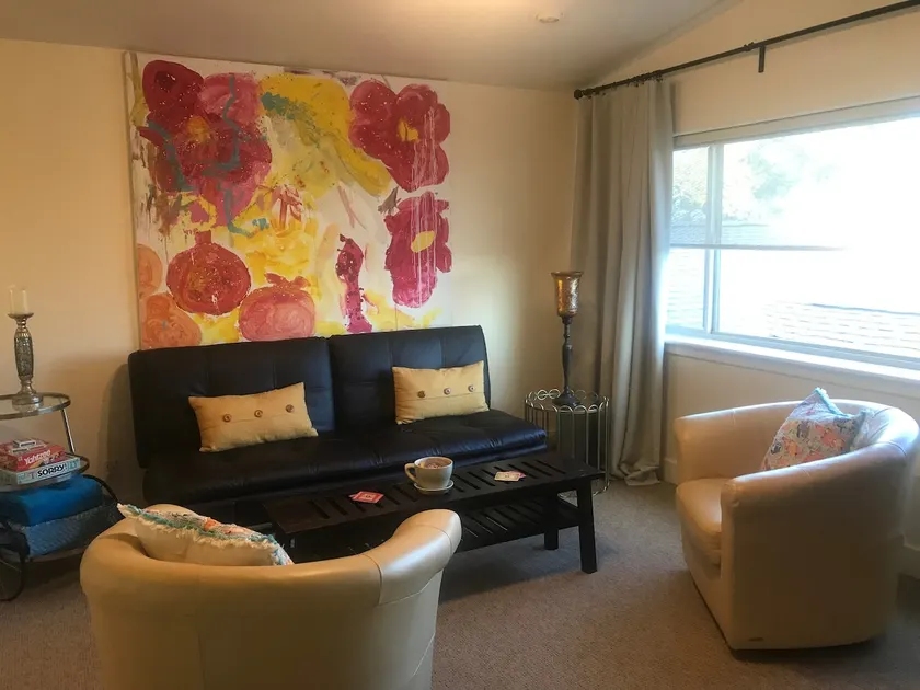 Lake front getaway! Casita d’Amore - Image 1