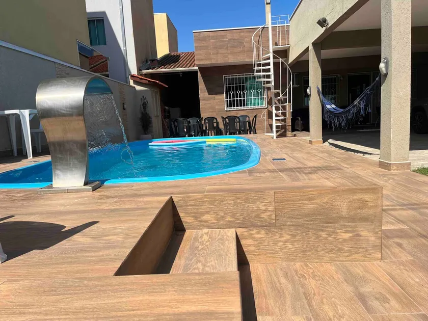 Guaratuba, 4 bedrooms, 50 m from the beach, Pool, Air conditioning, Wi-Fi - Image 1