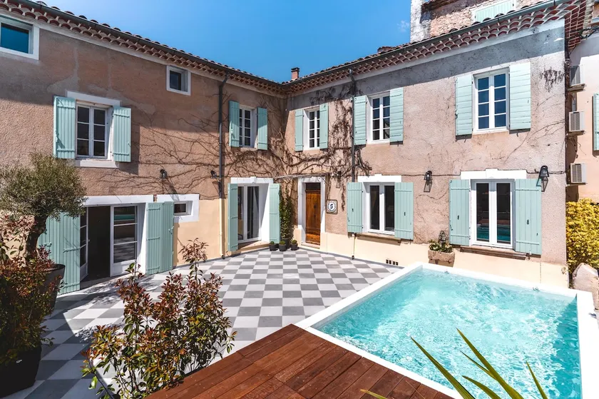 Charming 18th C Provence Farmhouse Mt Ventoux - Image 1