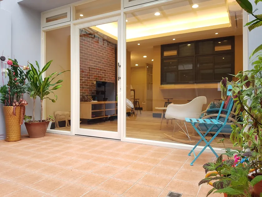 5 min MRT@Shilin TianMu Garden Ground Floor for1-8 - Image 1