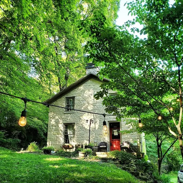 Stone Cottage: The Partington Spring House - Image 1