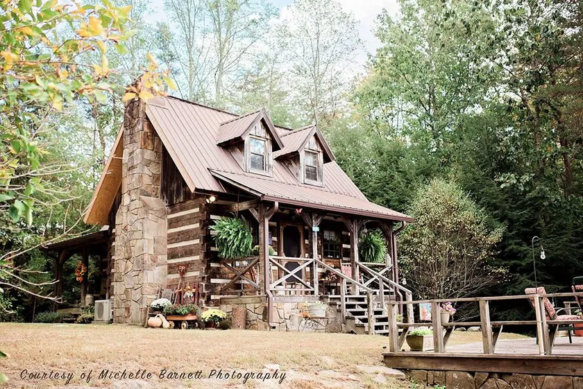 Hemlock Falls LLC. Bluff View Cabin, Waterfalls - Image 1