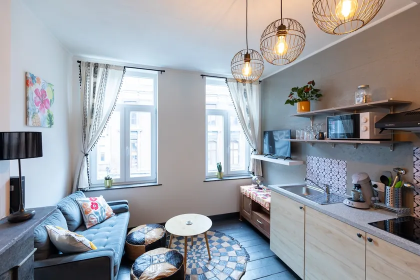 Cozy apartment in the historic heart of Liège - Image 1