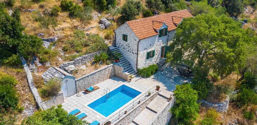 Villa Dol-Three Bedroom Villa with Pool - Image 1