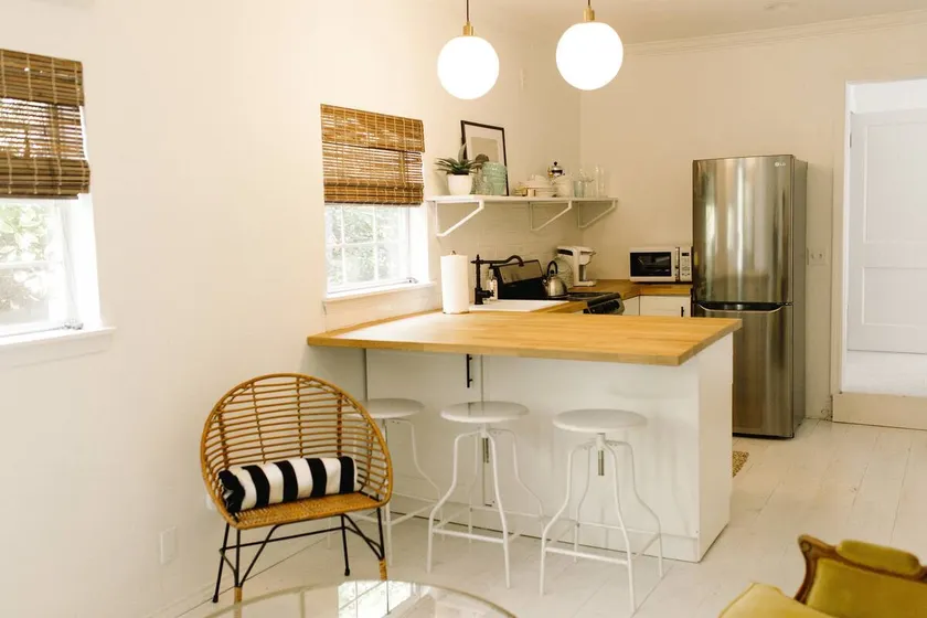 Charming Gatewood Guest House - Image 1