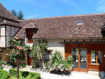 Charming cosy cottage with use of hot tub! - Image 1