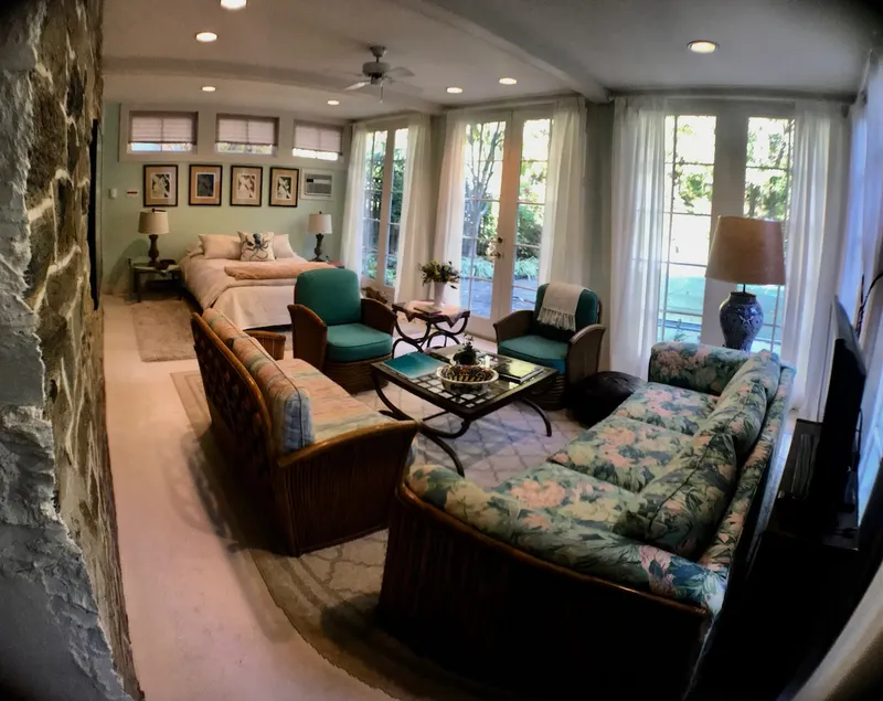 Garden Suite - Image 1