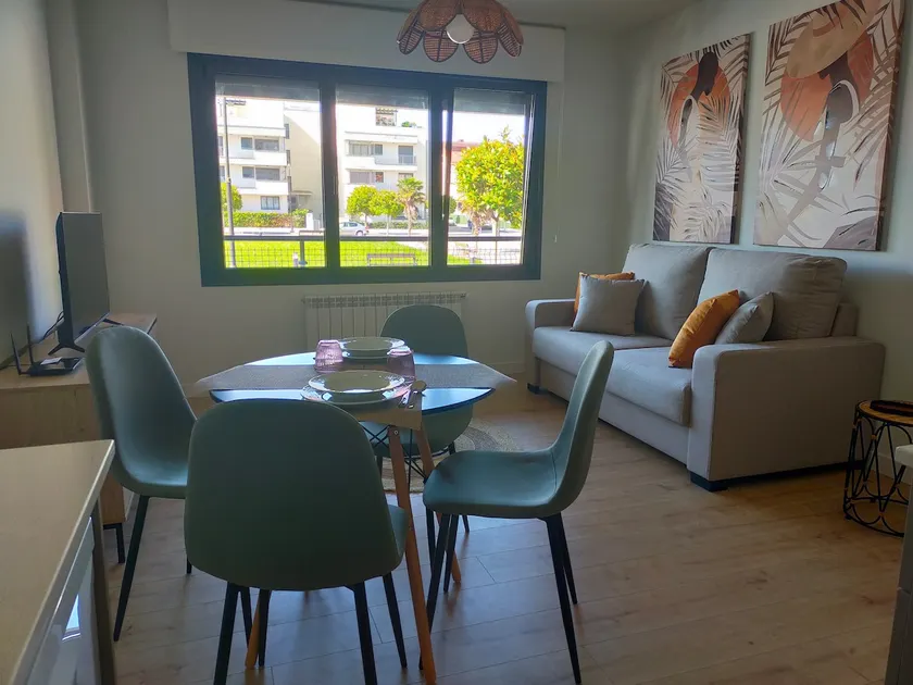 VuT-3524-Sofia Apartment, Wi-Fi, Parking. - Image 1
