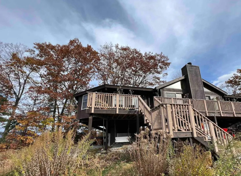 Quiet Retreat: Apple Orchard & Mountain Views - Image 1