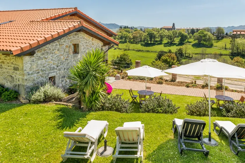 1 Pico Candiano · Apartment near Ampuero - Image 1