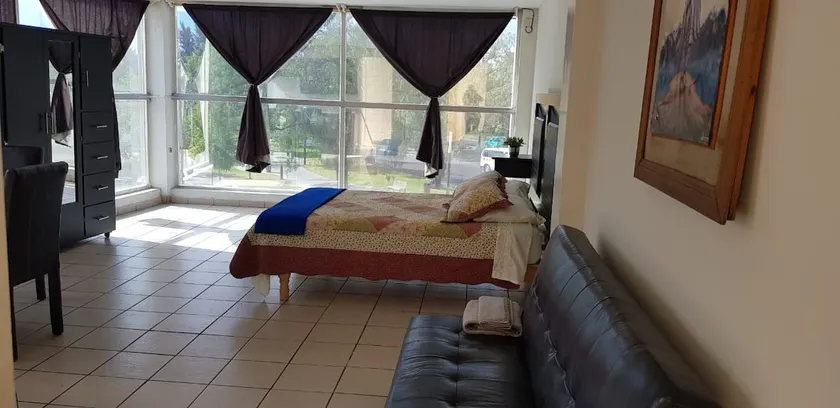 A well-located place to rest - Image 1